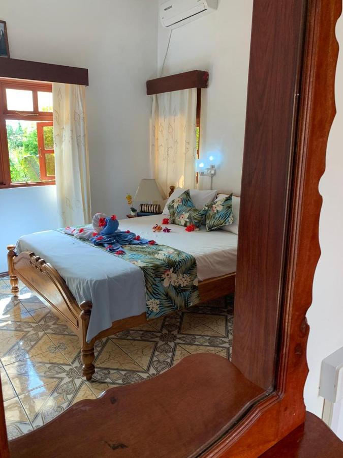 Orchid Sunset Guest House Baie Lazare  Exterior photo