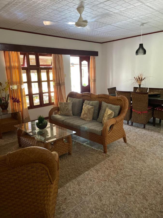 Orchid Sunset Guest House Baie Lazare  Exterior photo